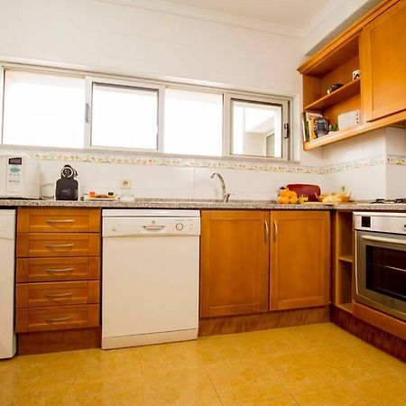 Апартаменты Casa Da Torre Com Garagem Gratuito Авейру Экстерьер фото